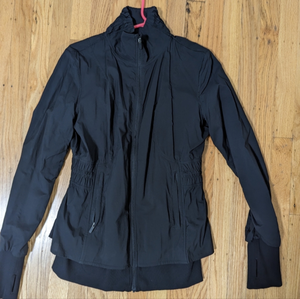 Lululemon Sights Seen Jacket